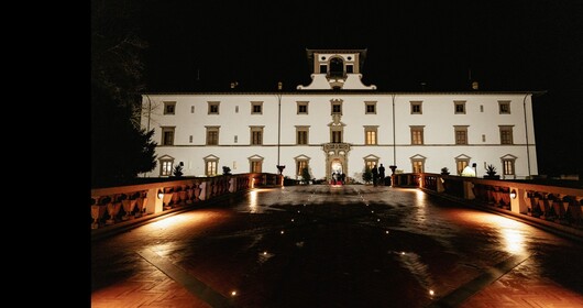 Gran Galà di Natale con la Direzione Regionale Toscana Umbria Gran Galà di Natale con la Direzione Regionale Toscana Umbria